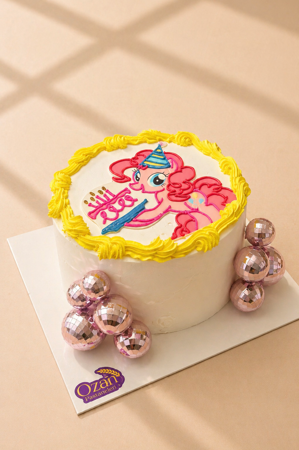 Minimal Pony Baskılı  Çocuk Pastası